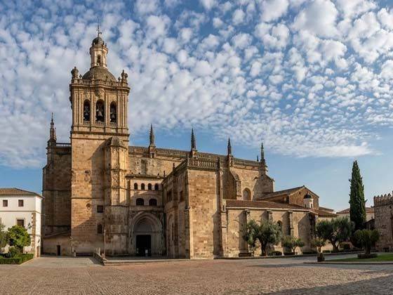 CATEDRAL DE CORIA